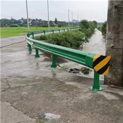 波形護(hù)欄安裝工程